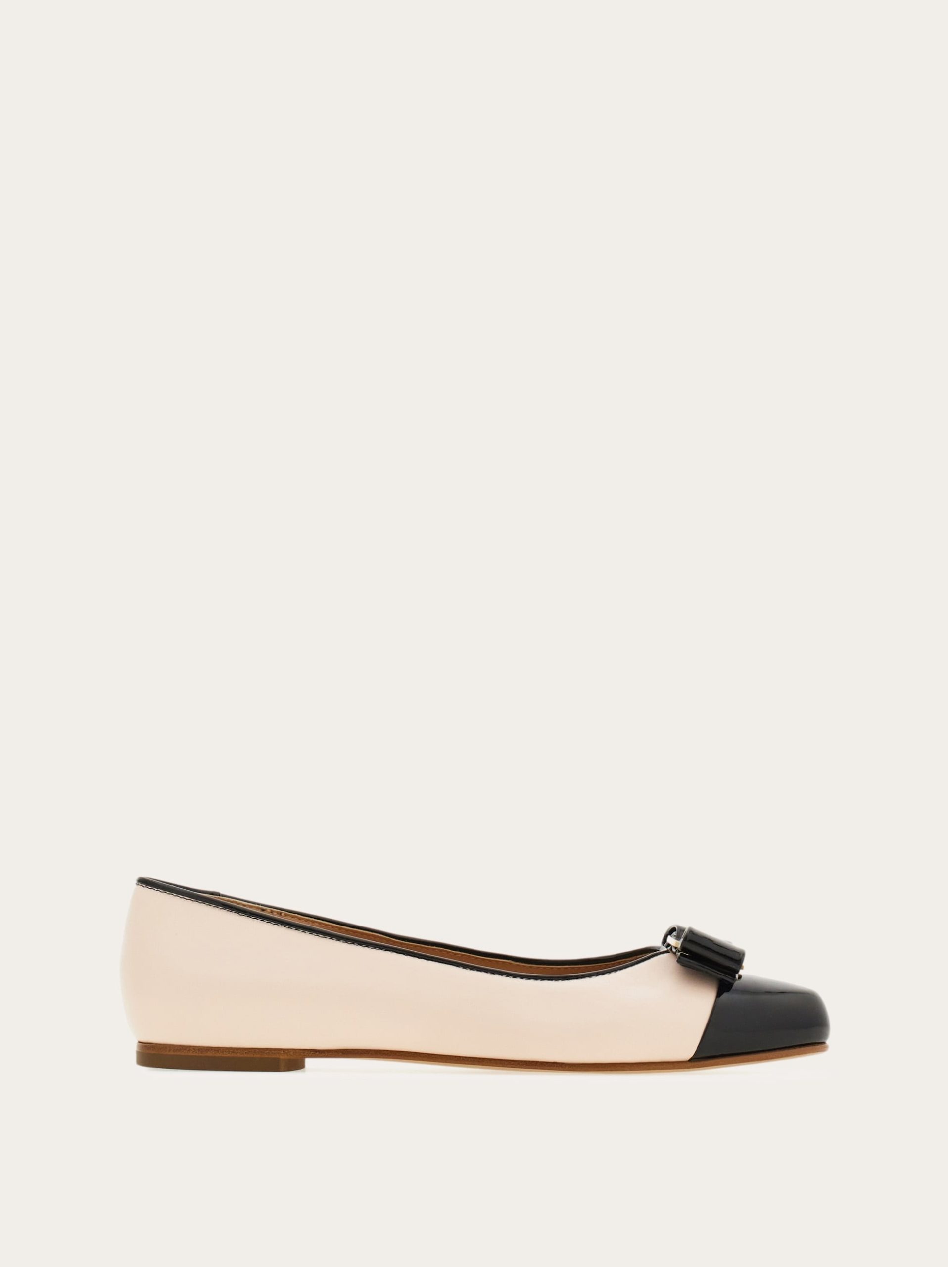 Ferragamo Varina bicolor ballet flat - Image 1